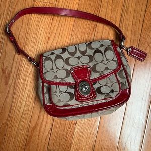 Coach Beige/Red Signature Canvas and Leather Turnlock Shoulder Bag